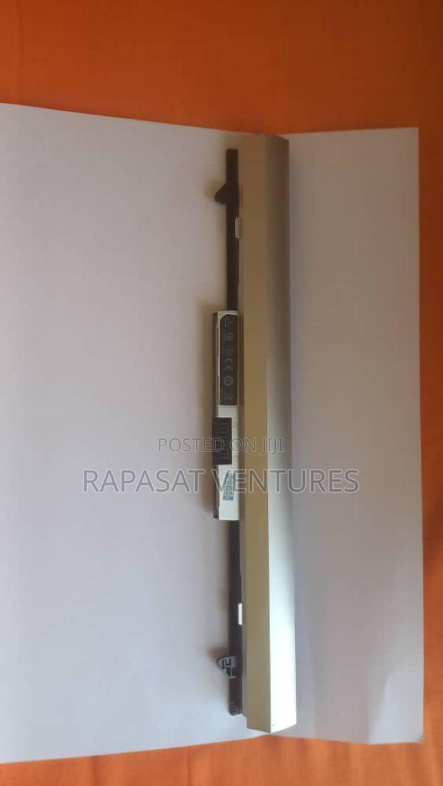 Hp Ro04 Battery · Photo 2