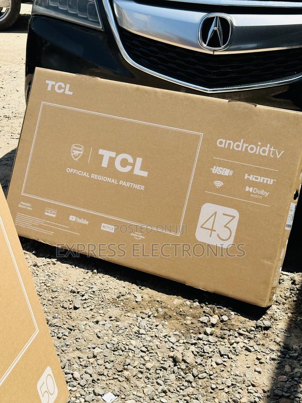 43” Smart TCL Television · Photo 3