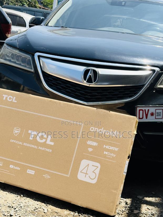 Quality View Display FHD Smart TCL 43” · Photo 3