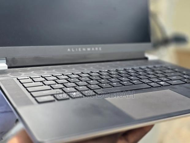 Laptop Dell Alienware M18 R2 32GB Intel Core Ultra 9 SSD 1T photo 9