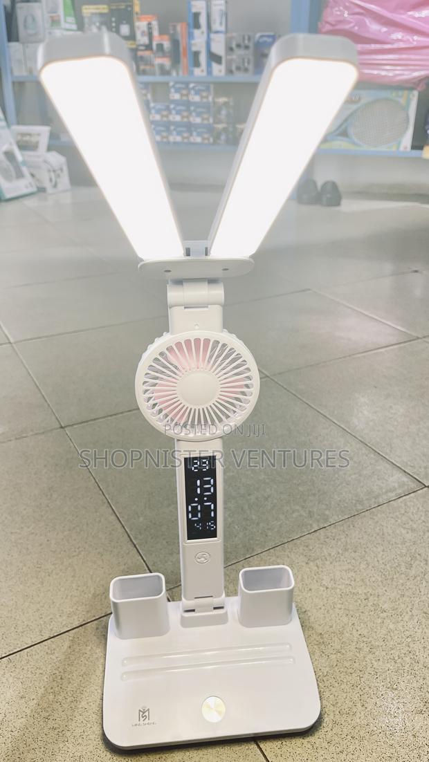 Led Digital Clock Fan and Clock Desk Lamp photo 2