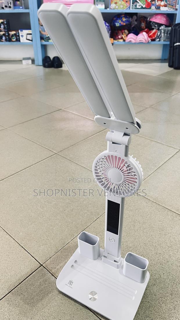 Led Digital Clock Fan and Clock Desk Lamp photo 5
