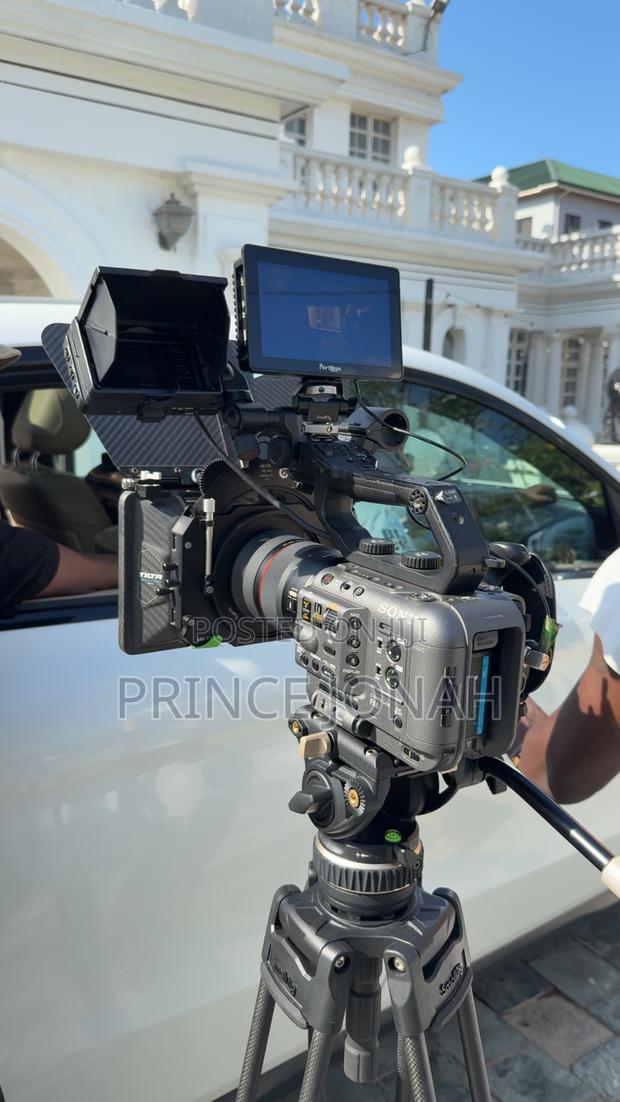 Rent Sony Fx6 Cinema Line Camera Accra Ghana · Photo 3