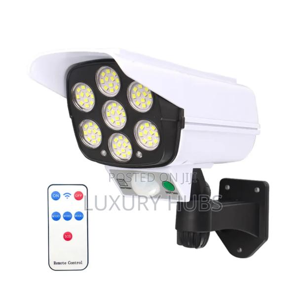 CCTV Type Solar Energy Sensor Light · Photo 4