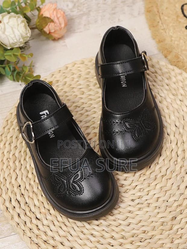 Girls Princess Dull Surfaced School Shoes