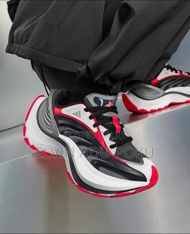 Adidas New Xlg Metawave Releases 2025 · Photo 3