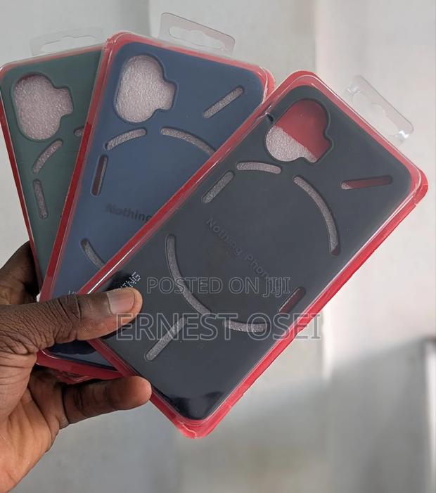 Nothing 2 Silicon Case · Photo 3