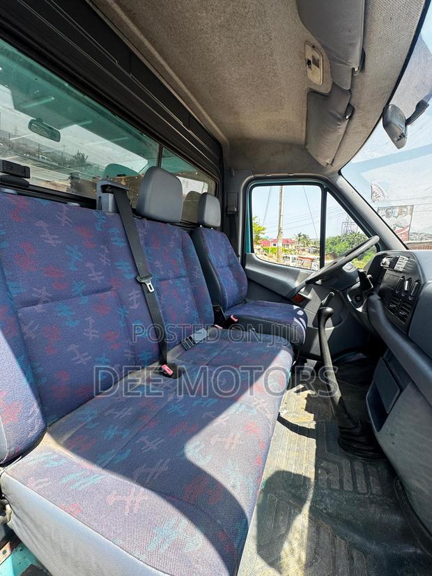 Mercedes-Benz Sprinter 2005 Green