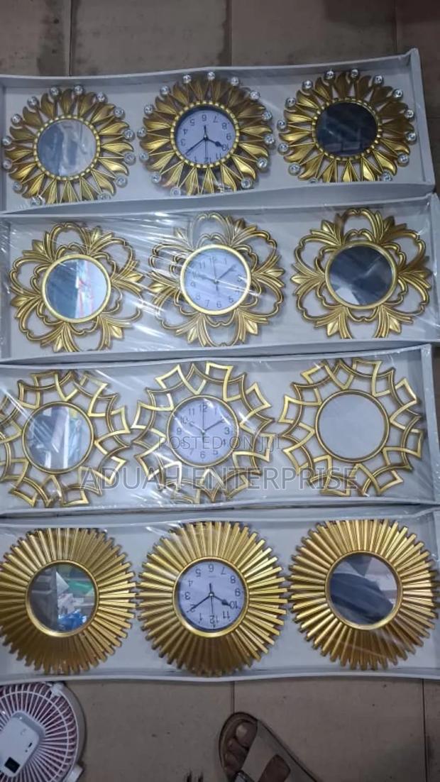 3in 1 Wall Clock With Mirror · Photo 1
