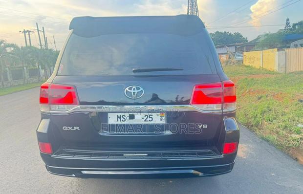 Toyota Land Cruiser 4.5 V8 TD GX-R 2010 Black