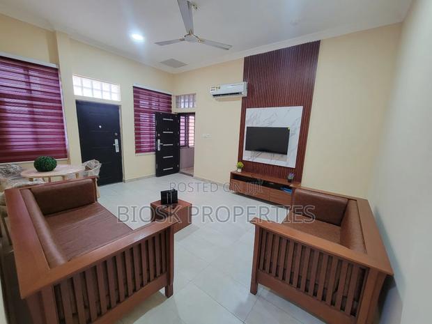 Furnished 1bdrm Apartment in Biosk Properties, Malejor for rent · Photo 4