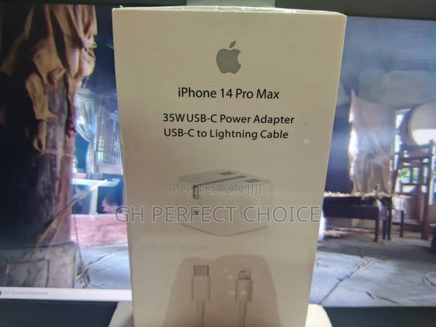 Quickpower Pro Fast iPhone Type C Charger · Photo 1