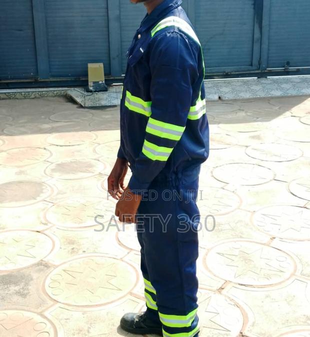 Reflective Coverall · Photo 2