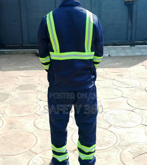Reflective Coverall · Photo 3