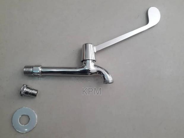 Laboratory Elbow Tap