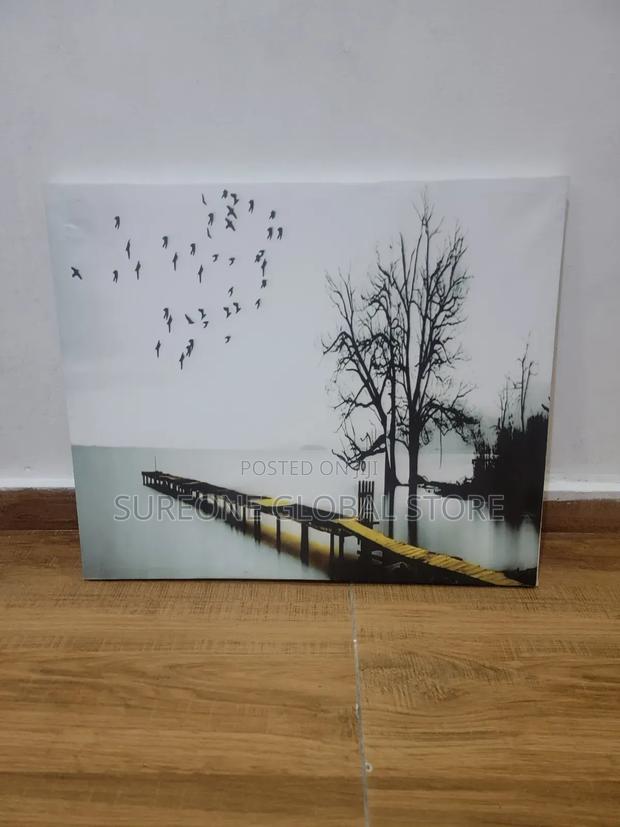 Artwork Frame · Photo 3