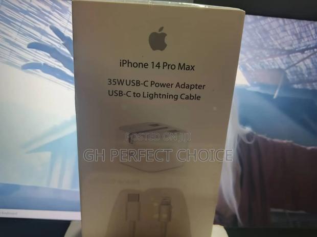 Amtek iPhone Type C Fast Charger · Photo 2