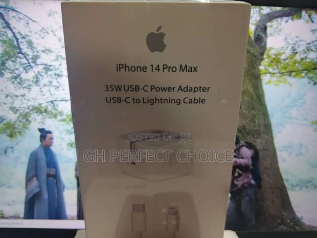 Chareflex iPhone Type C Charger · Photo 1