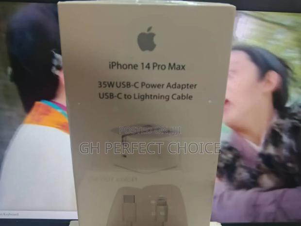 Chareflex iPhone Type C Charger · Photo 2