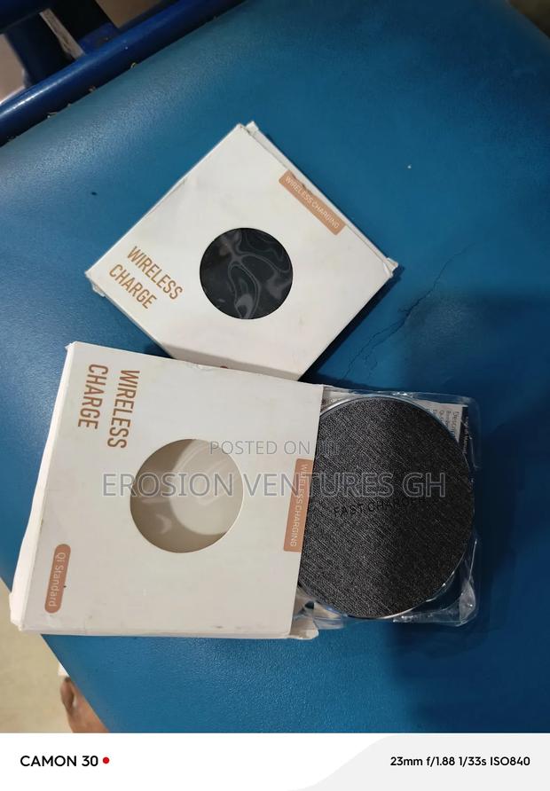 Wireless Charger photo 5