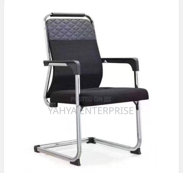 Block Chair · Photo 2