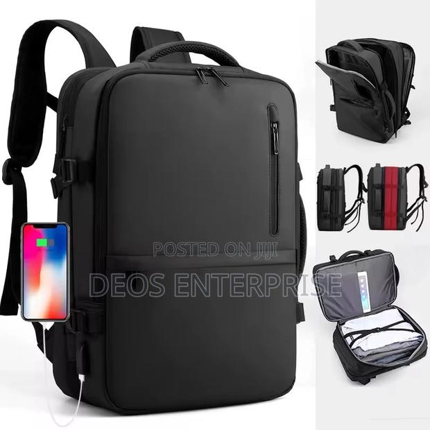 Omaska Expandable Waterproof Backpack · Photo 3