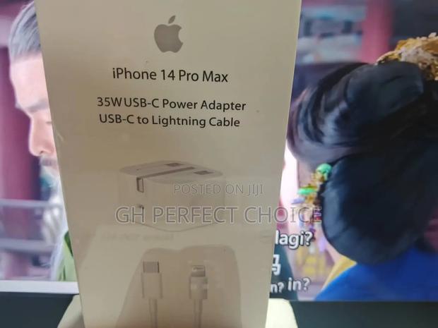 Voltify Pro iPhone Type C Charger · Photo 1