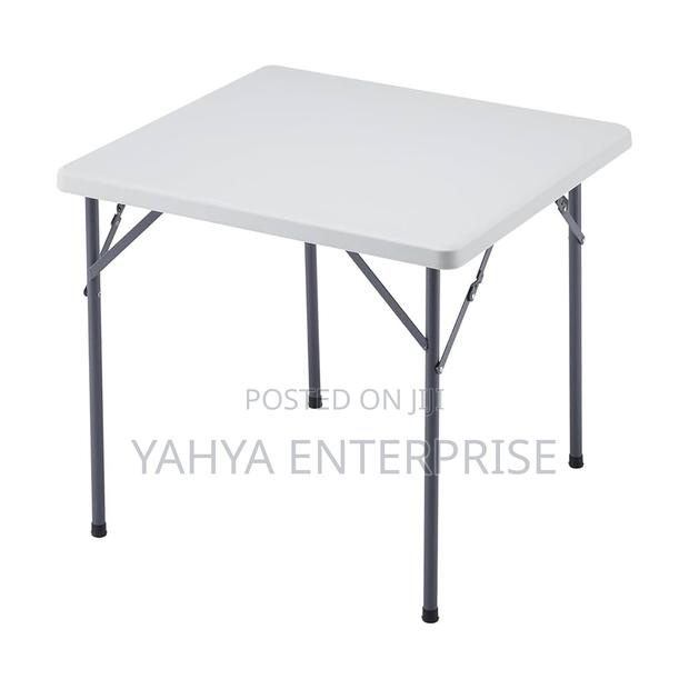 4 Seater Table · Photo 2