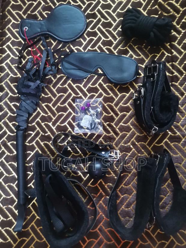 9in1 Black Bondage Kit
