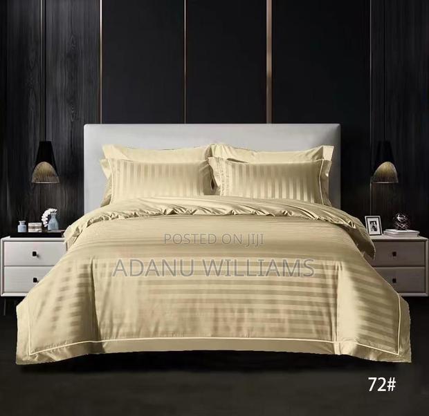 Luxurious Striped Linen Cotton Bedsheets Set 6pcs · Photo 2