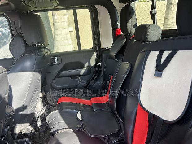 Jeep Gladiator Overland 2022 Black