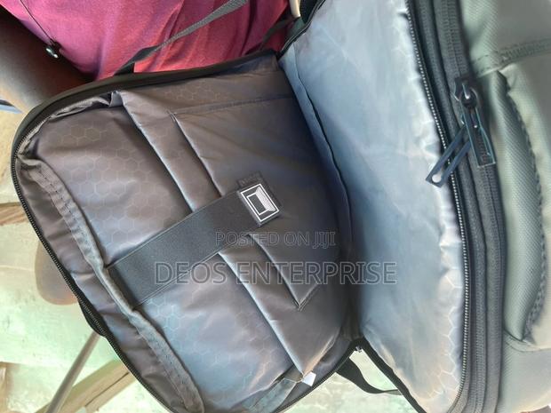 Omaska 17 Inch Laptop Bag Can Be Use for Traveling · Photo 3