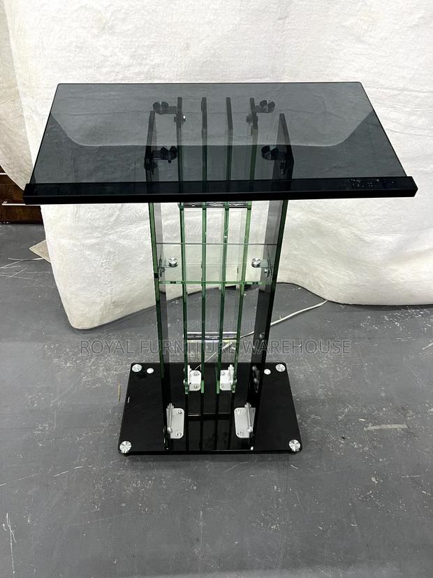 Authentic Tempered Glass Church Preaching Pulpit · Photo 4