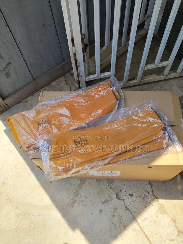 Leather Welding Sleeves (High Quality). · Photo 4
