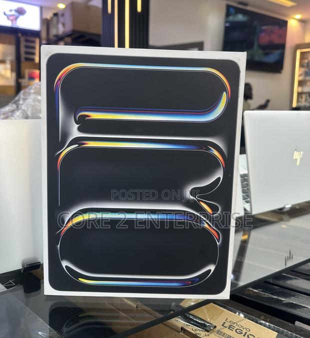 New Apple iPad Pro 13 (2024) 512 GB Black · Photo 3