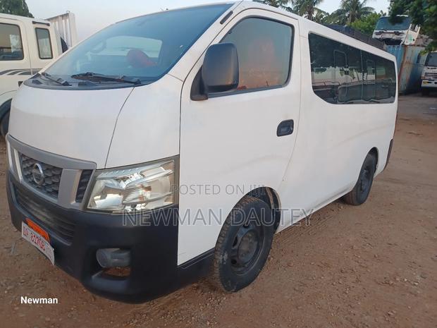Nissan NV200 2010 White