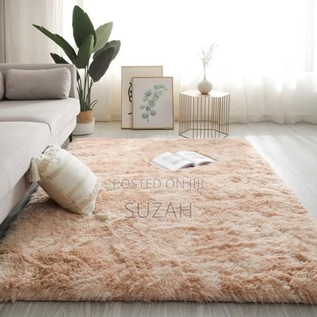 Silky Carpet · Photo 2