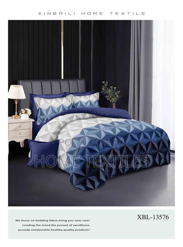 Lv. 2 Bedsheets and Four Pillow Cases for King Size Bed · Photo 2