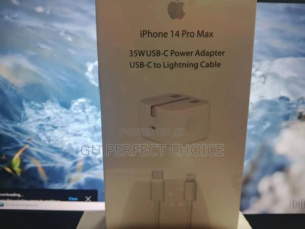 Powerburst iPhone Type C Charger · Photo 1