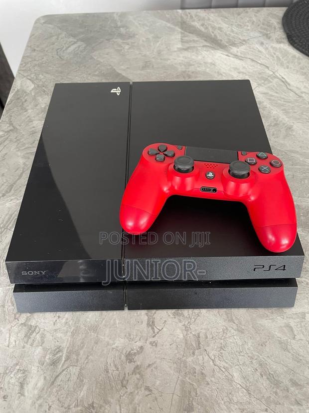 Ps4 Standard With LATEST FC27 and Other 10 Games Freee · Photo 4