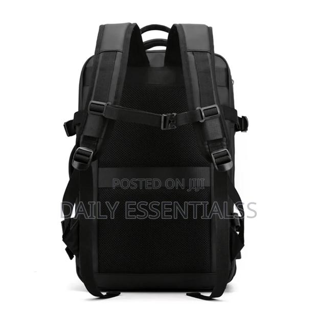 Everyday Power Backpack · Photo 4