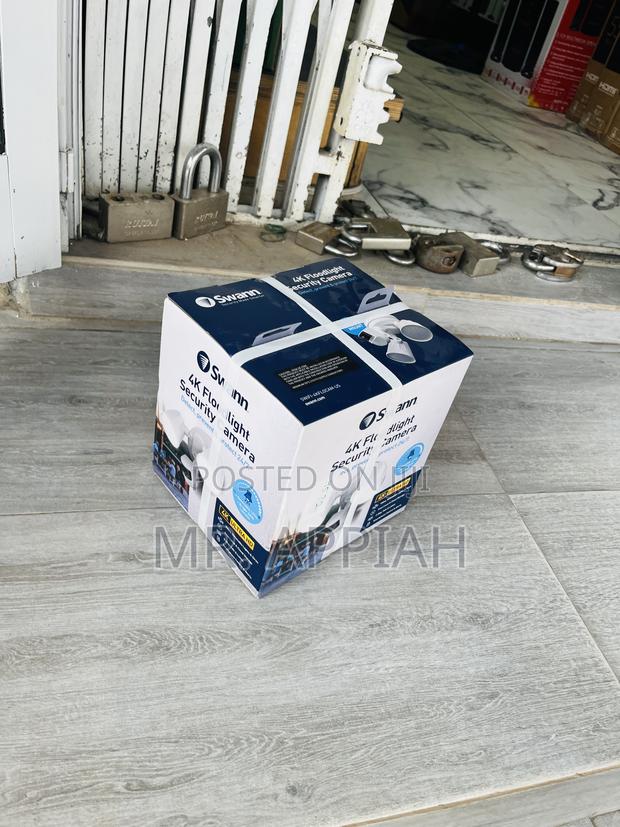 Efficient Swann Ultra Hd Floorlight Security Camerawhite · Photo 2