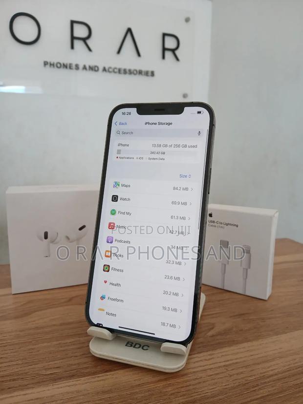 Apple iPhone 12 Pro Max 256 GB Gray photo 4