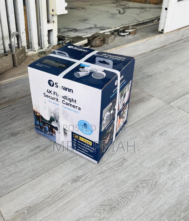 Choose Fantastic Swann Floorlight Security Camera(White) · Photo 2