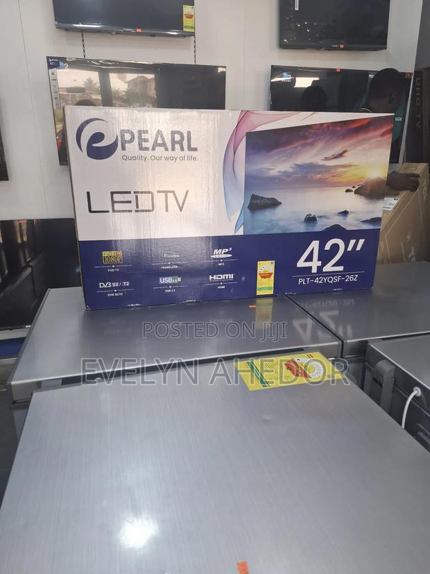 Cute Pearl 42 Inches Digital Satellite Tv Available · Photo 3