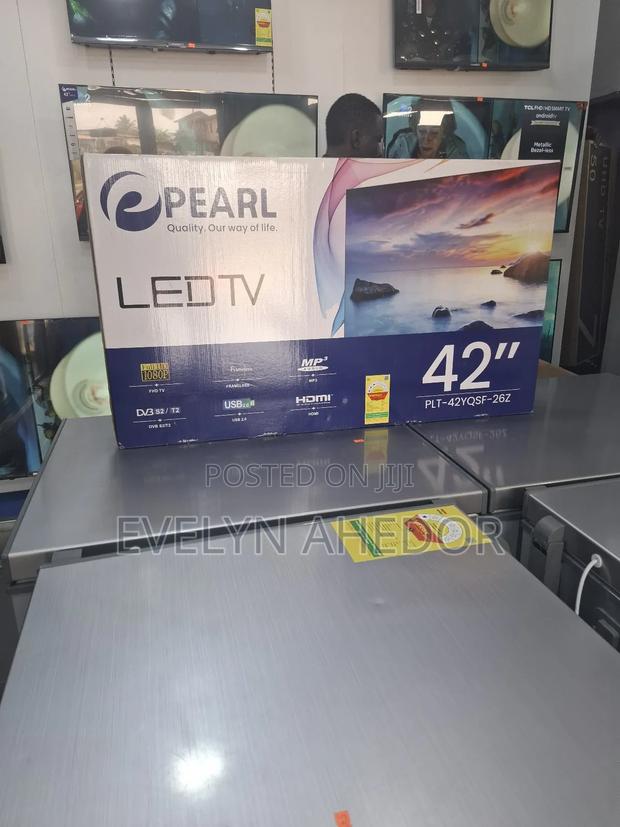 Cute Pearl 42 Inches Digital Satellite Tv Available · Photo 4