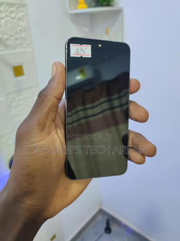 S23 Screen · Photo 3