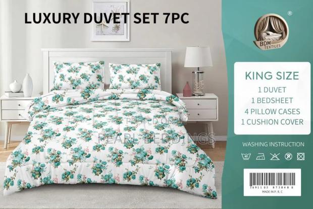 Premium Quality 100% Cotton 7pcs Duvets Set Available photo 3