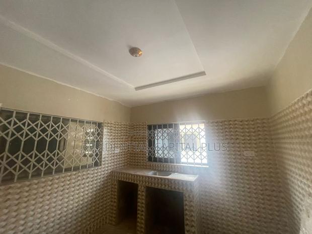 2bdrm Apartment in Amasaman -Obeyeyie, Pokuase for rent · Photo 4