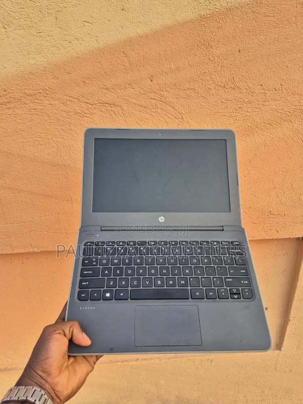 Laptop HP Pavilion 13 4GB Intel Core i5 SSD 256GB photo 3